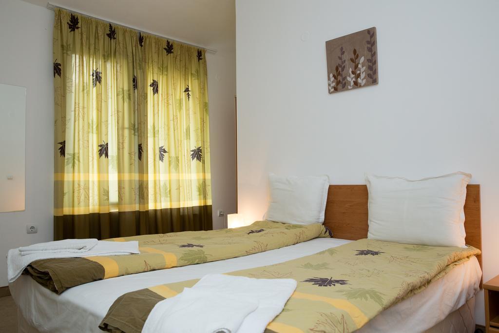 Three Mountains Penthouse Apartment 647 Разлог Екстериор снимка